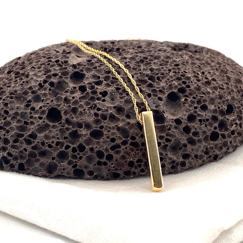 9 ct Gold Vertical Ingot Pendant